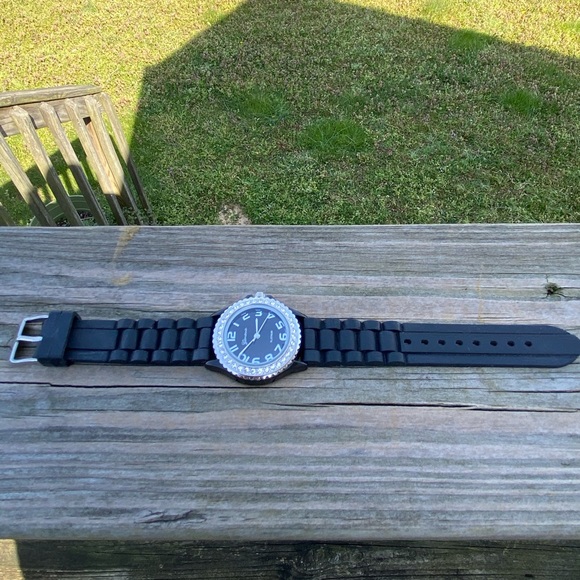 Geneva Platinum women’s watch black rubber band with crystal accents - Picture 3 of 13